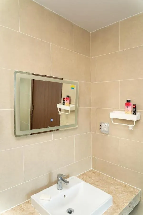 Nha Cua Mit - Csj Tower Vung Tau Apartment 0*,  Vietnam